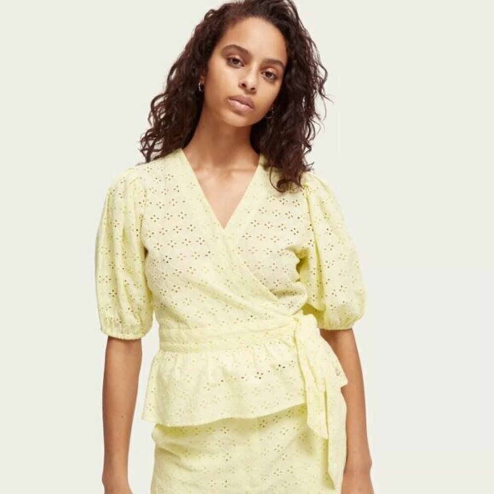 NWT SCOTCH & SODA Women's Yellow Eyelet V-neck Broderia Wrap Over Top Size S
